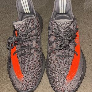 Yeezy Beluga
